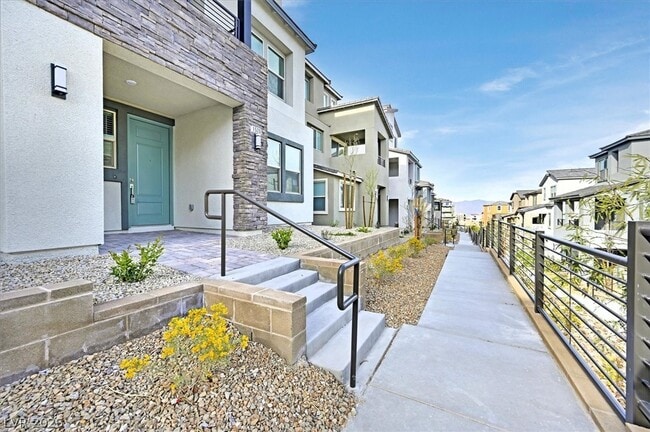 Building Photo - 1520 Little Penguin St