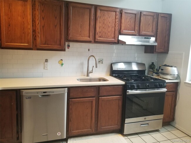 Photo - 70 Hickory Rd