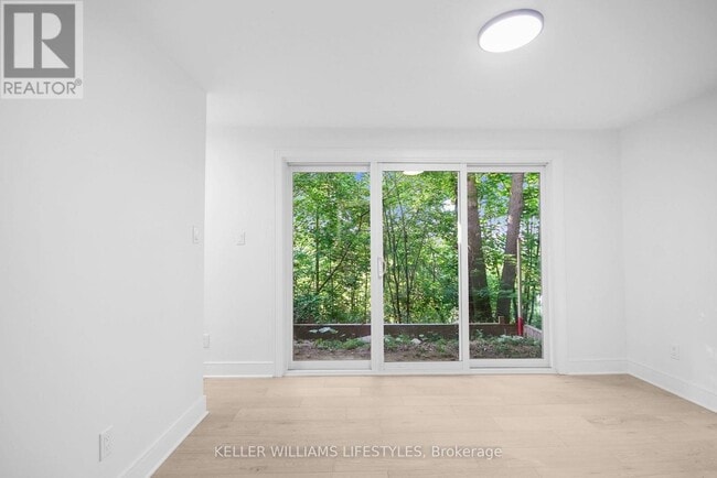 Photo - 306 Riverside Dr Unit C