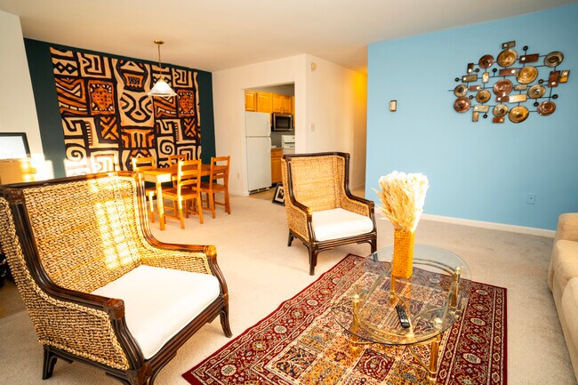 Photo - 4417 Romlon St Unit 204