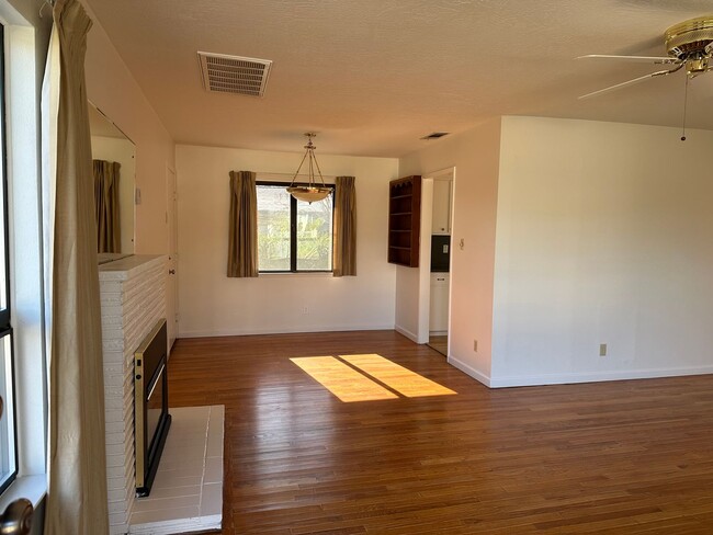 Photo - New listing! Beautifully maintained home in convenient location