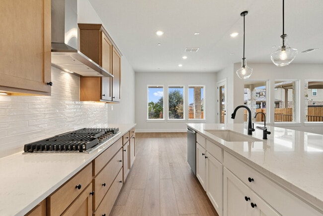 Photo - 6313 Leftwich Cv