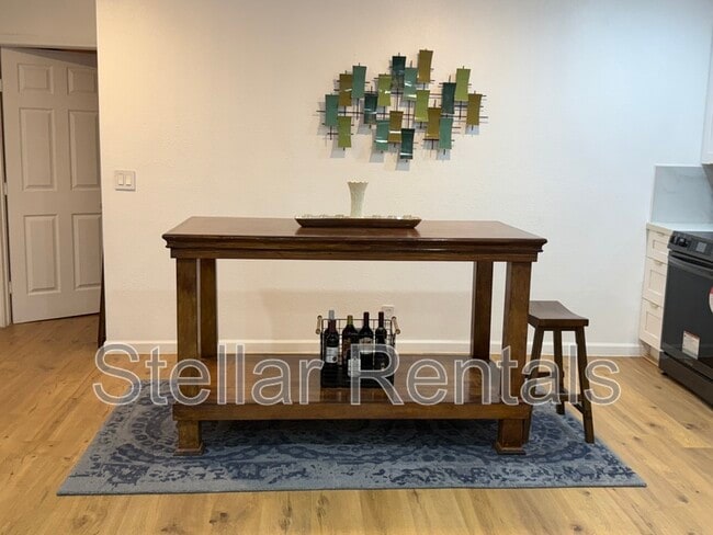 Photo - 5544 Lawson St Unit A