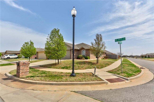 Photo - 2248 NW 199th St