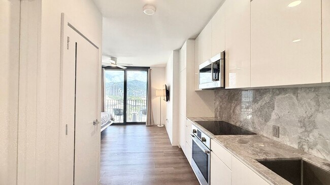 Photo - Studio/1ba/1pkg in Kakaako! Unit 1216