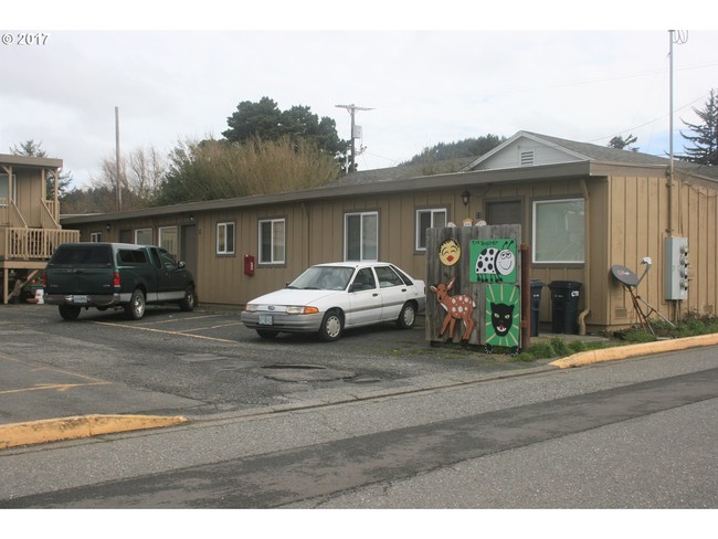 Photo - Wild River Apartments