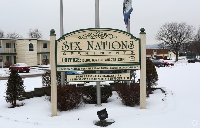 Photo - Six Nations Square