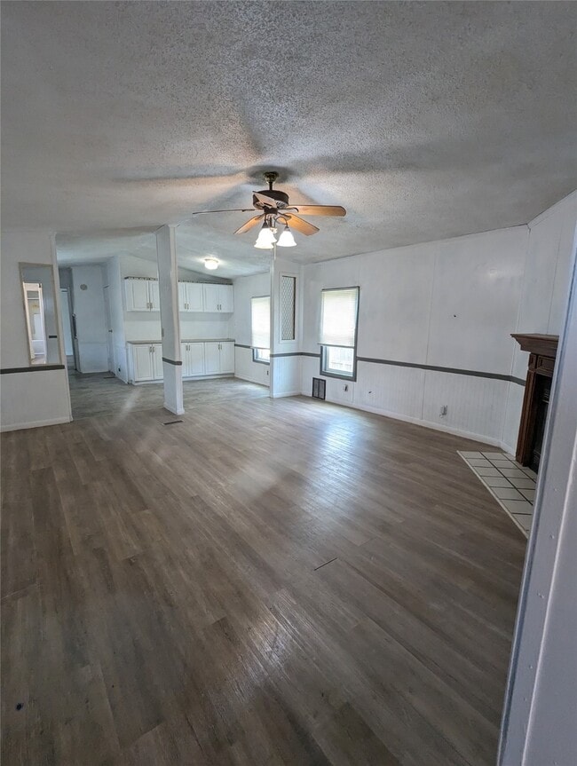 Photo - 10014 Cedar Landing Dr
