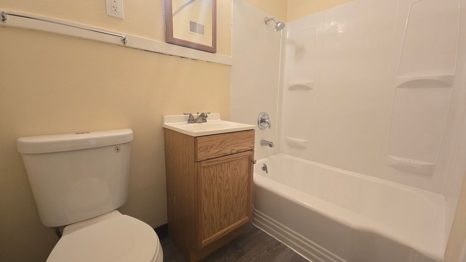 Photo - 2213 Logan St Unit 2213-4L