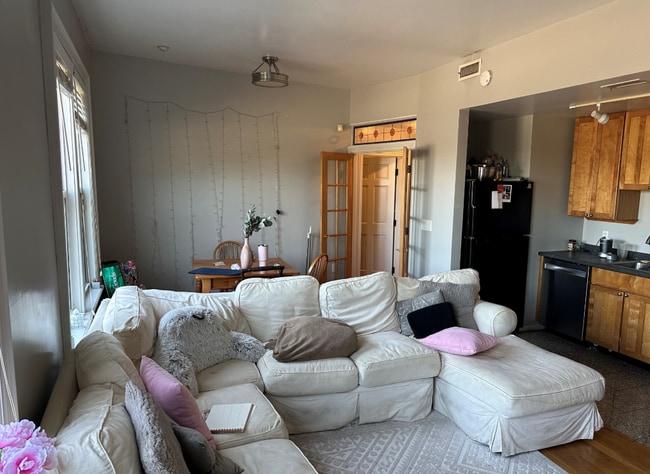 Photo - 605 Dorchester Ave Unit 3