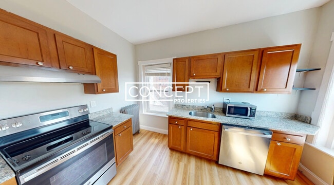 Building Photo - 900 Massachusetts Ave Unit 8AB