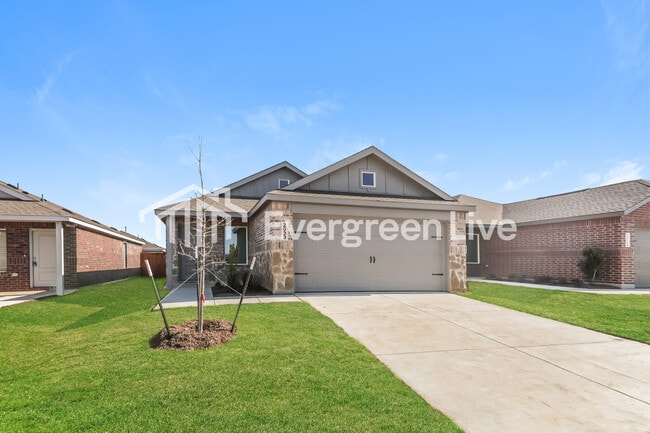 Photo - 2033 Belgian Dr