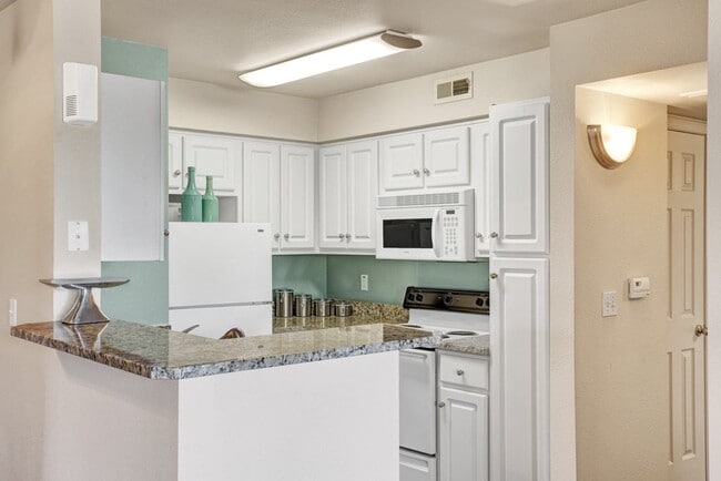 Photo - Legends at River Oaks