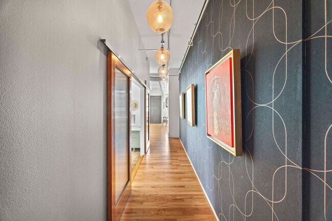 Photo - 705 Main St Unidad 516