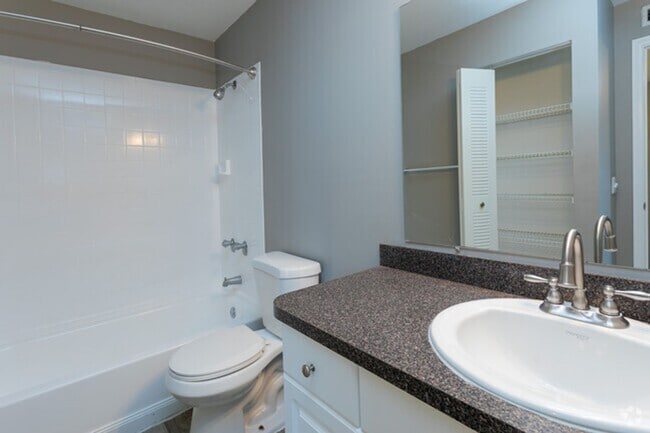 Pinnacle Estates Apartments