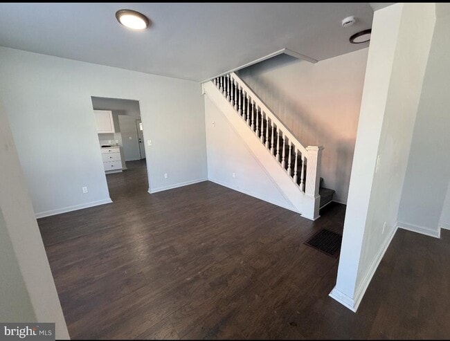 Photo - 139 Denny Ave