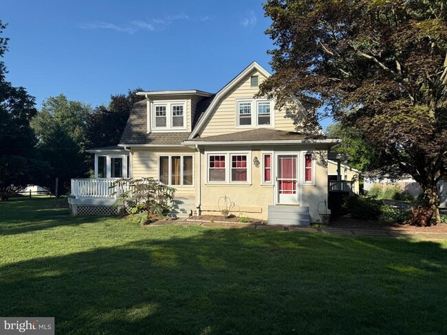 Building Photo - 29 S New Middletown Rd Rental