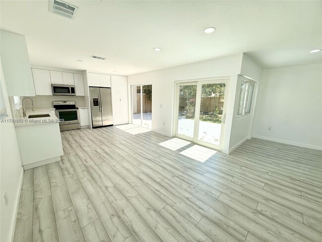 Photo - 12410 SW 203rd St House