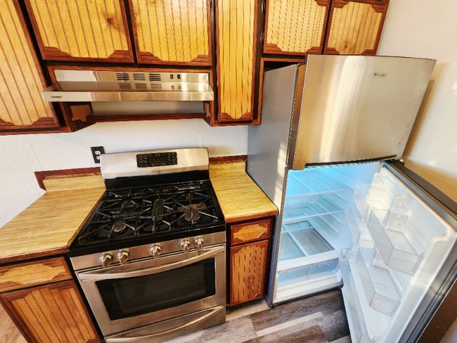 Photo - 800 Chelwood Park Blvd NE Unidad Apt B