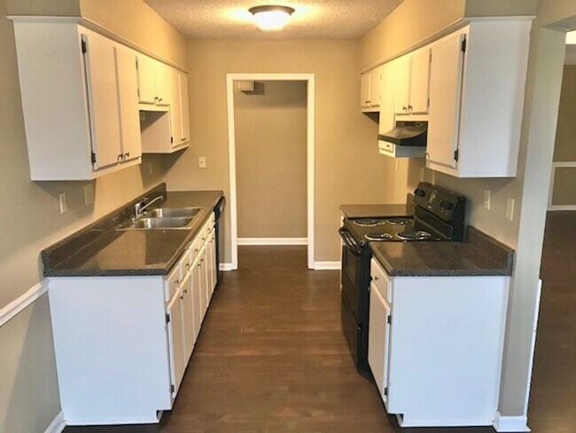 Photo - SantaValleySt2990 Unit 1