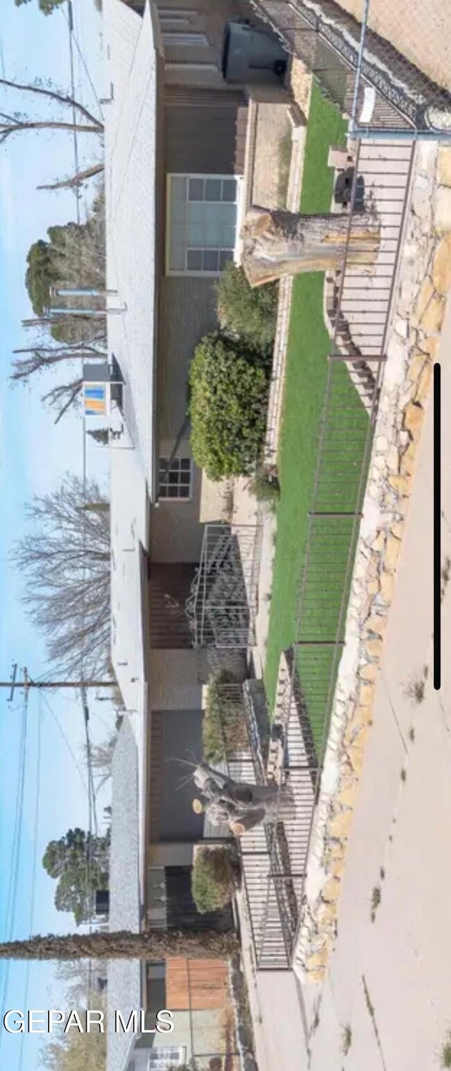 Photo - 9613 Album Ave Casa