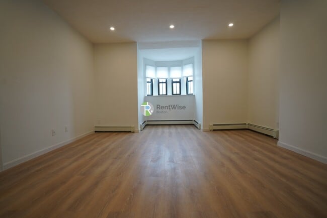 Photo - 521 Massachusetts Ave Unit 5