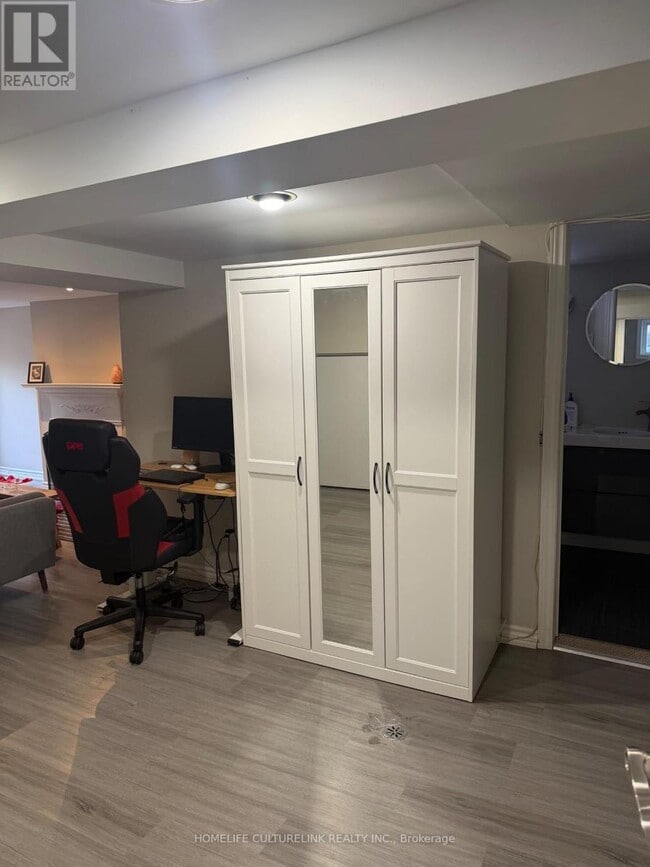 Photo - 111 Glen Albert Dr