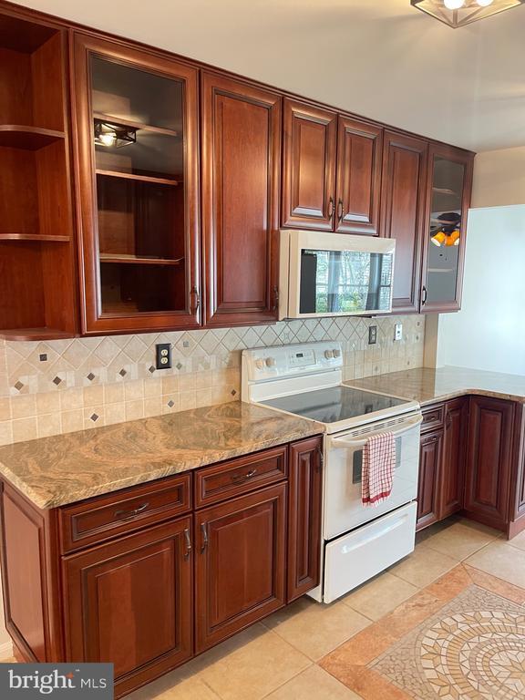 Photo - 2313 Westport Ln