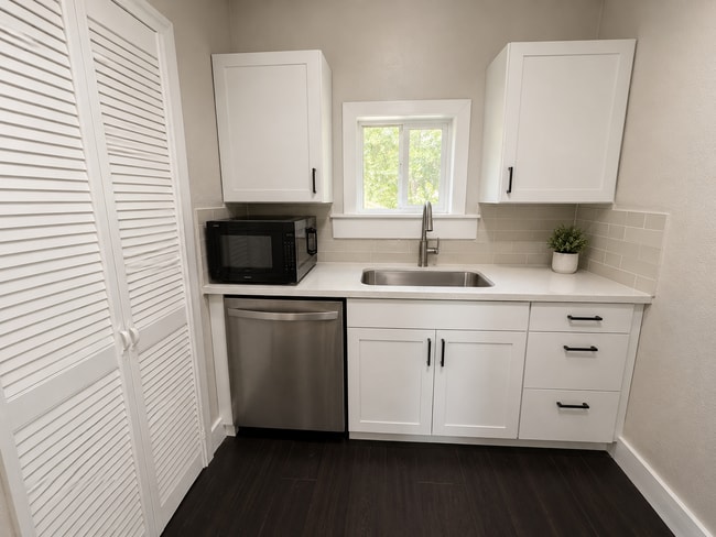 Photo - 1023 Delmas St Unit 1023 Delmas St, B
