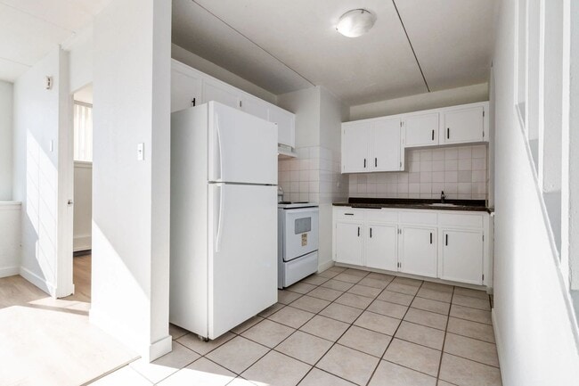 Photo - Hillsboro Place