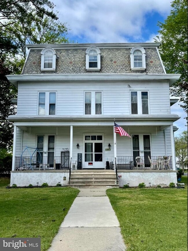 Building Photo - 125 W Commerce St Unit 8-8 Rental