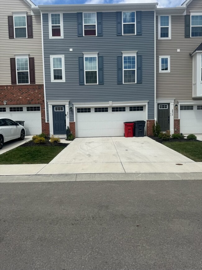 Exterior - 6832 Frey Ln Townhome