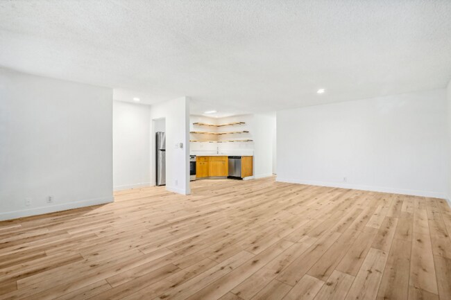 9000 Clifton Wy Unit 6