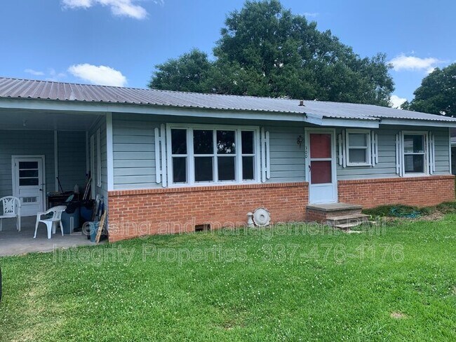 Photo - 300 Downing St