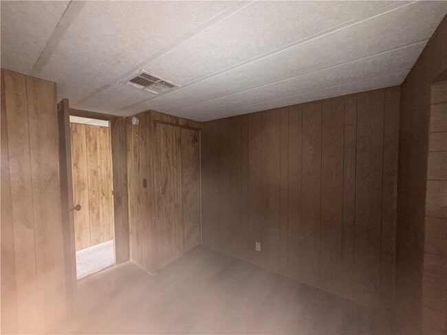 Photo - 2840 E Leroy Ave