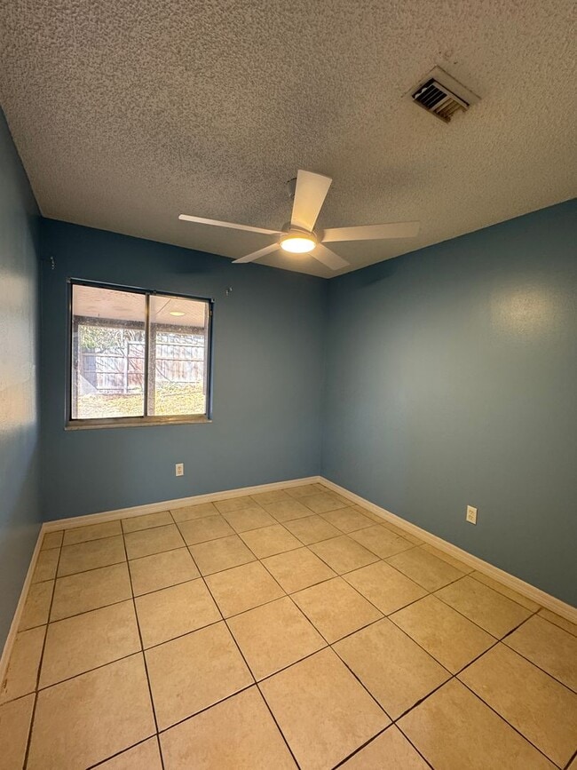 Photo - Comfortable Duplex for Lease!