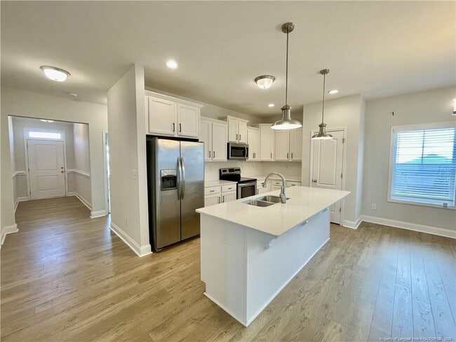 Photo - 279 Cromwell Ct