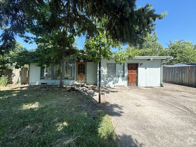 Building Photo - 3817 E Amazon Dr Rental