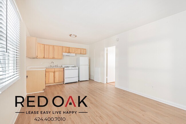 Photo - ~1 Month FREE~ Spacious One Bedroom with K... Unit 204