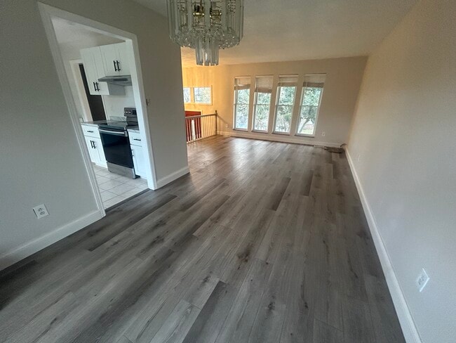 Photo - 244 Newport Rd