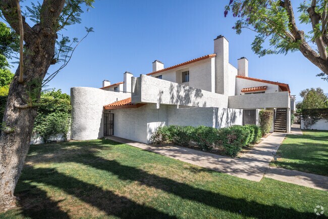 Photo - Caballeros Estates