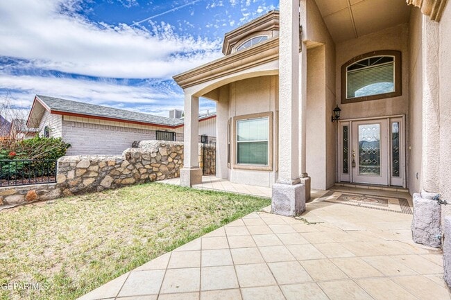 Photo - 4733 R L Shoemaker Dr