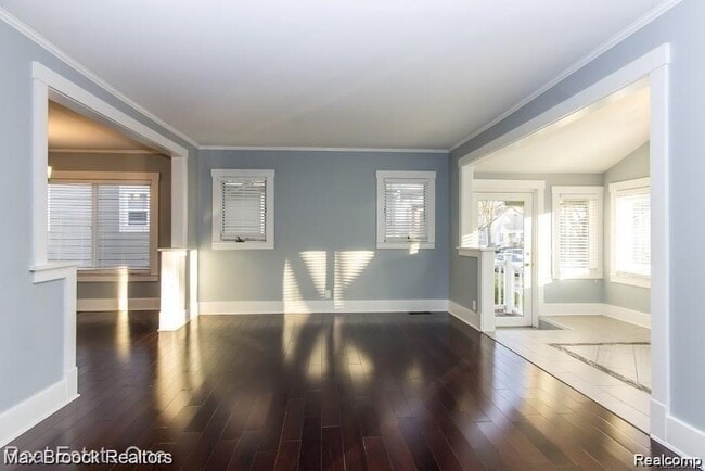 Photo - 1183 Bird Ave