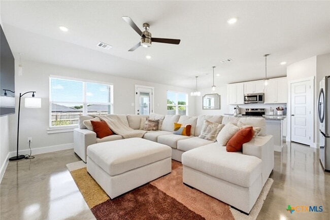 Photo - 1114 LEXINGTON Dr