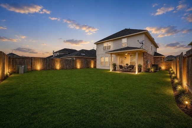 12911 Taper Reach Dr