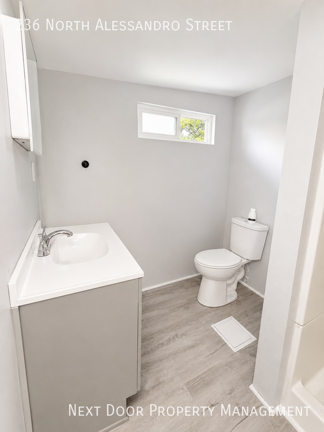Photo - 236 N Alessandro St