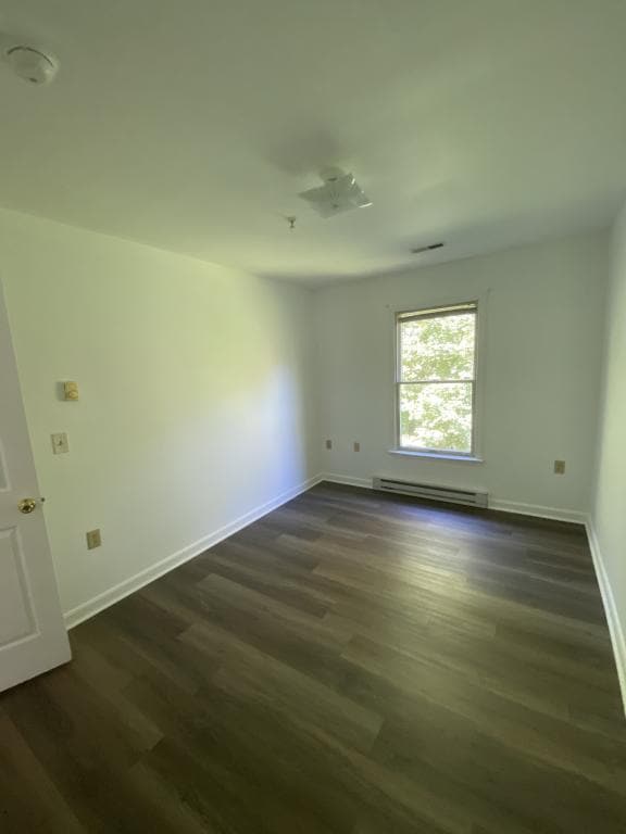 Photo - 525 Papa Ct