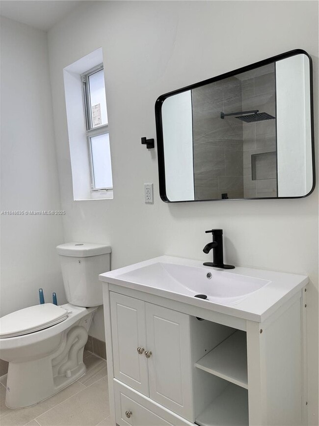 Photo - 1310 NW 41st St Apartment Unit 1310