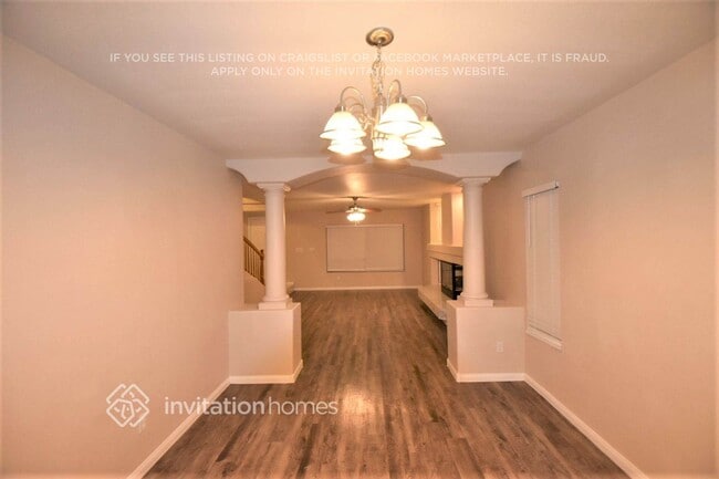 Photo - 8637 W Gilmore Ave