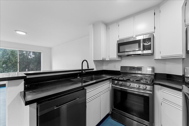 Photo - 2730 W Temple St Unit 107